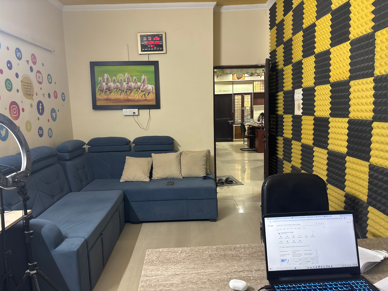 Cover photo of Advertis India – Website Designing & Digital Marketing Agency in Gurgaon